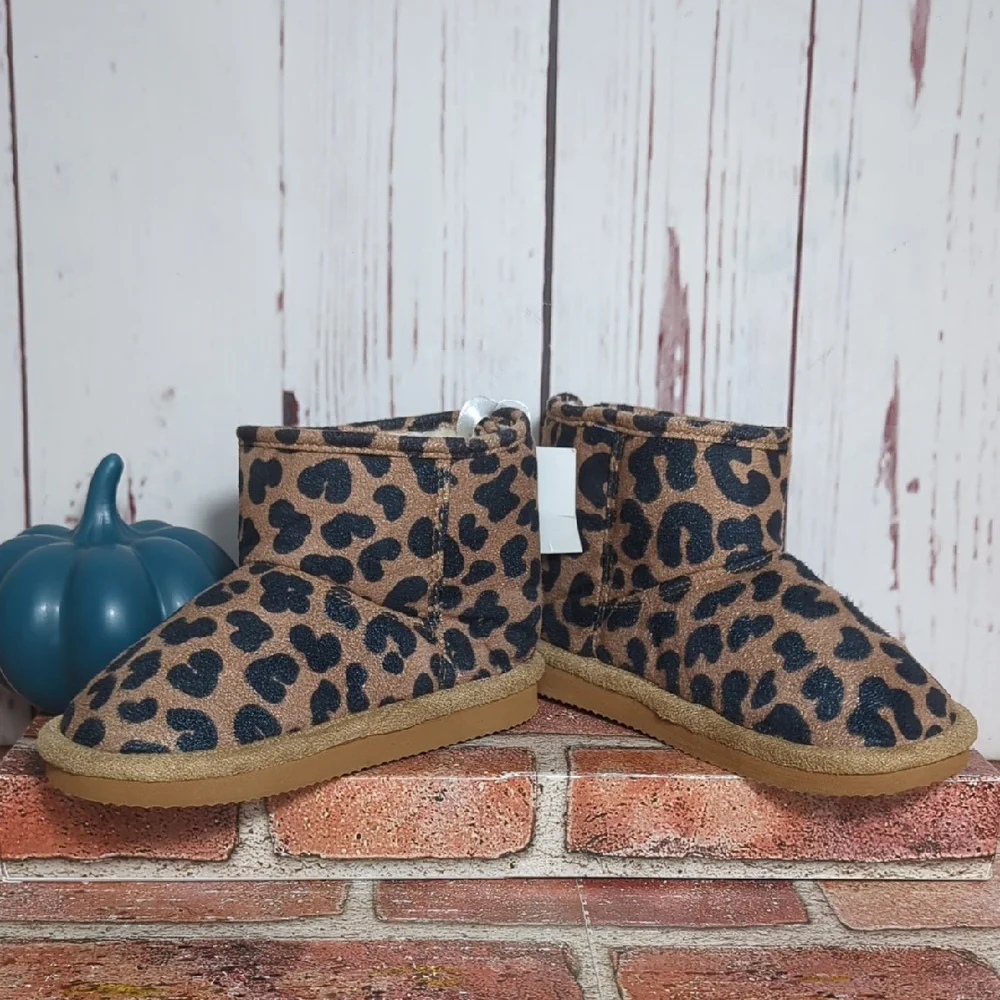 H&M Leopard Print Ankle Booties Soft Cozy Fluffy Lined Toddler Girl NWT Size 8.5